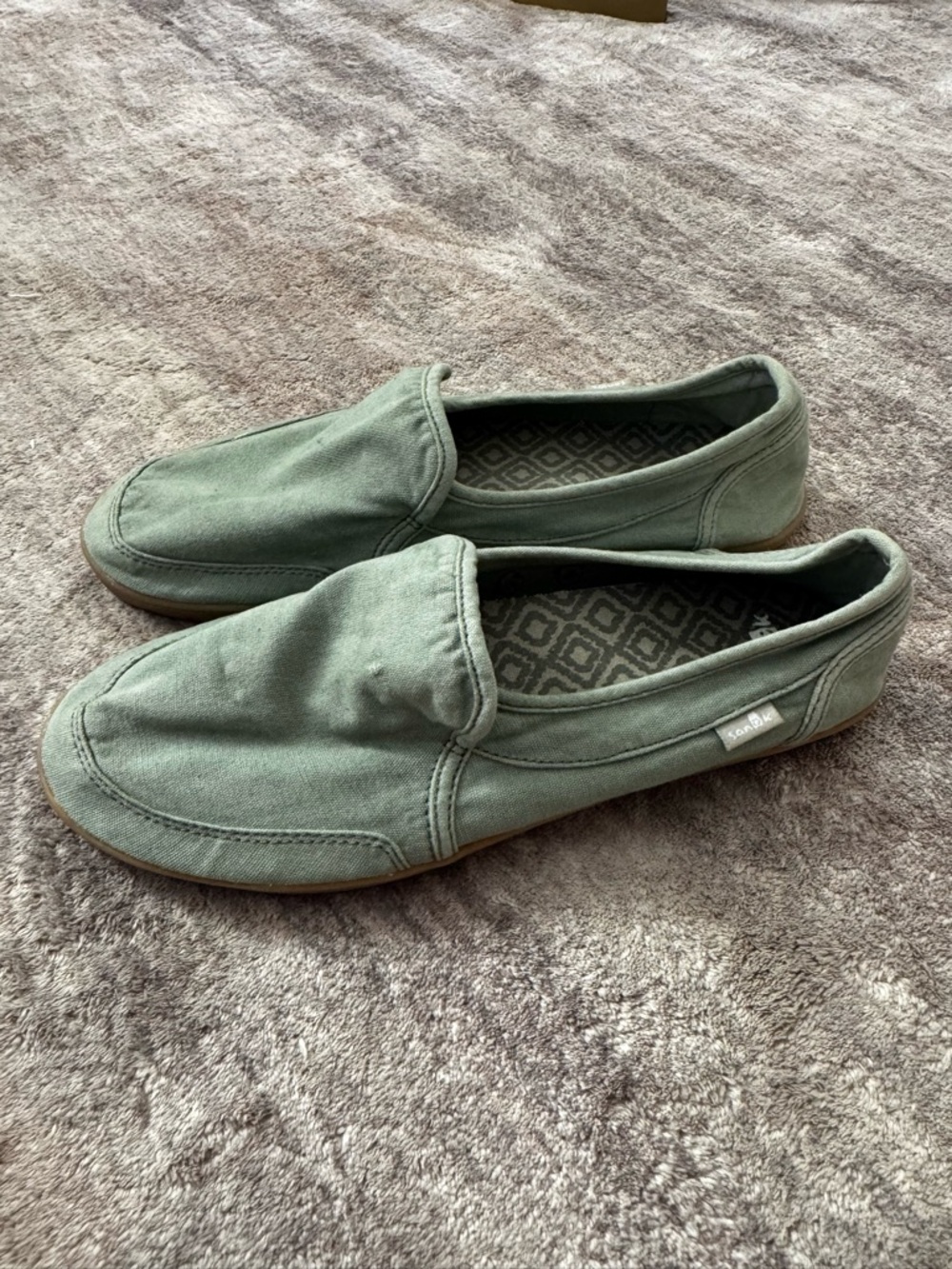 Sanuk Pair O Dice slip-on shoes in Harbor Mist, women’s size 8.